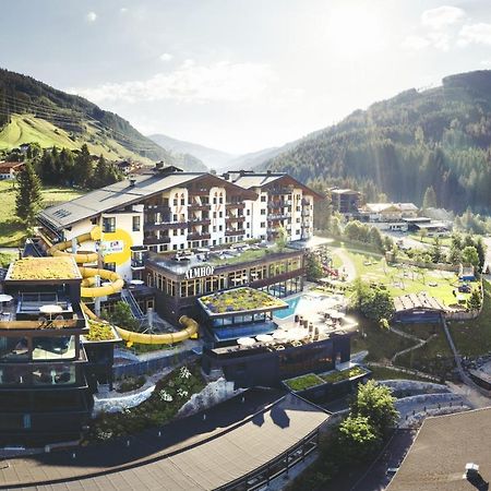 Almhof Family Und Wellness Resort Gerlos Exterior foto